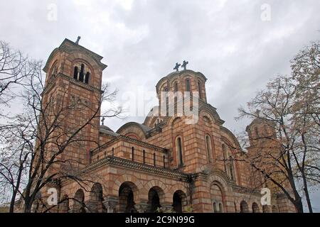 Belgrad in Serbien. Die Kirche des Heiligen Markus ist eine serbisch-orthodoxe Kirche in Belgrad. Die Markuskirche`s eine der größten Kirchen in Serbien Stockfoto